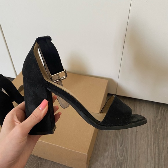 RAID Fleur black block heeled sandals - Picture 2 of 9